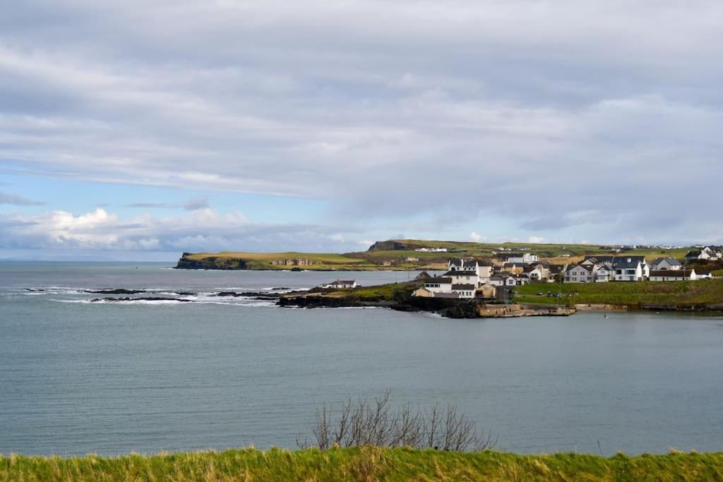 Shoreline Portballintrae North Coast Views Near Giants Causeway & Royal Portrush Exterior photo