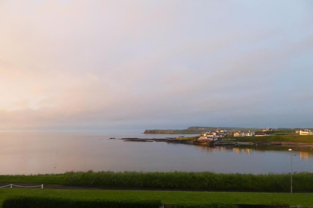 Shoreline Portballintrae North Coast Views Near Giants Causeway & Royal Portrush Exterior photo